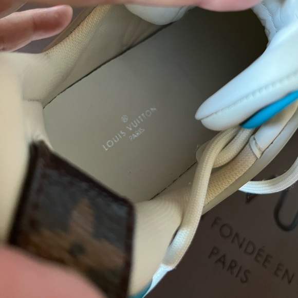 Louis Vuitton Authentic Archlight Sneakers Rare - Picture 17 of 17